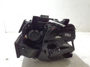 Dacia Spring (2021–2026) Heizung und ihre Teile 272000655R - 7