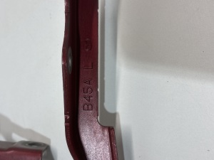Mazda 3 (2013–2018) Kapoti hing B45AL - 2