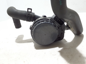 Dacia Spring (2021–2026) Zusatzwasserpumpe 210107827R - 3