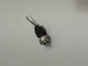 Mazda 3 (2013–2018) Kondicioniera radiatora sensors 42CP813 - 3