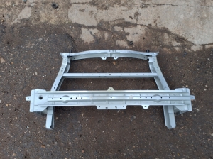 Schlossträger und seine Teile (Frontmaske) - 625102947R
