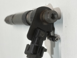 Land Rover Evoque (2011–2018) Degvielas sprausla 0445116043 - 2