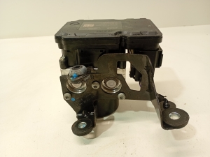 Land Rover Evoque (2011–2018) ABS unit BJ322C405AG - 4