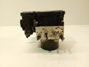 Land Rover Evoque (2011–2018) ABS unit BJ322C405AG - 5