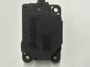 Land Rover Evoque (2011–2018) Heater flap actuator 6G9N19E616 - 4