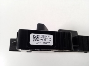 Volkswagen Passat B9 (2023–2026) Front seat control switch 5QS959747C - 3