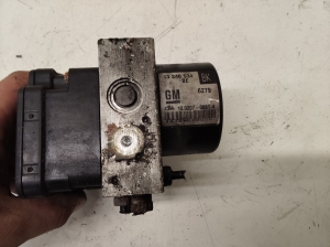 Opel Zafira B (2005–2014) ABS plokk 13246534 - 2