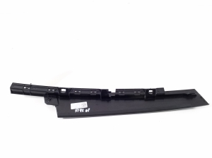 Volkswagen Passat B9 (2023–2026) Esiukse muu osa 3J0837902 - 4