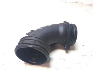 Volkswagen Touareg I (2002–2010) Intercooler hose 7L6145795E - 4