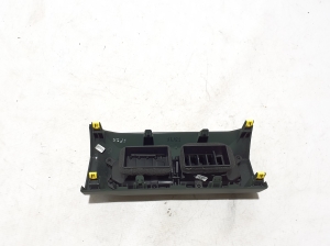 Dacia Spring (2021–2026) Armatuurlaua ventilatsioonivõred 687504850R - 5