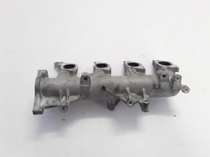  Intake manifold 