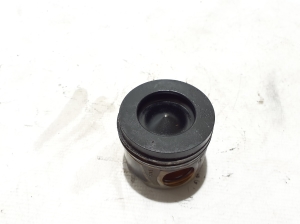   Piston and its parts  - 059107065JA 