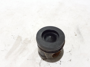   Piston and its parts  - 059107065JA 