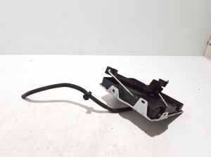 Dacia Spring (2021–2026) Batteriehalter 641601445R - 2