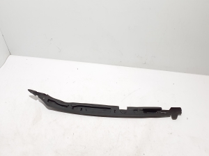 Sonstiger Schutz - 631138346R
