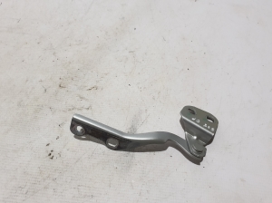 Dacia Spring (2021–2026) Hood hinge 654008295R - 3