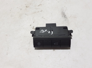   Trunk opening switch  - 252738192R 