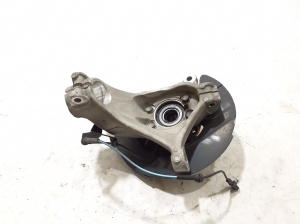 RENAULT Espace VI (2023–2026) Front wheel hub 400156RA0A - 2