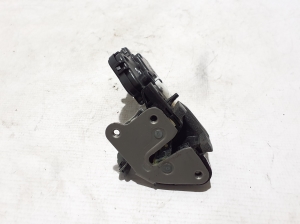 Dacia Spring (2021–2026) Rear side door lock 825024469R - 2