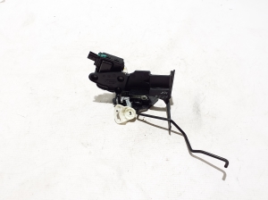 Front door lock - 805037536R
