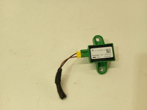   Airbag sensor  - a1729056100 