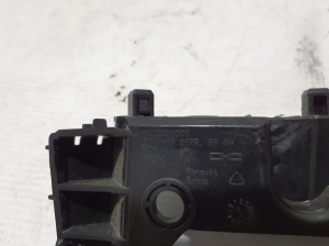 Dacia Spring (2021–2026) Priekšējā bampera kronšteins 622223655R - 3
