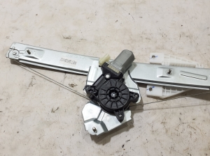 Dacia Spring (2021–2026) Fensterheber an der Vordertür 807206951R - 2