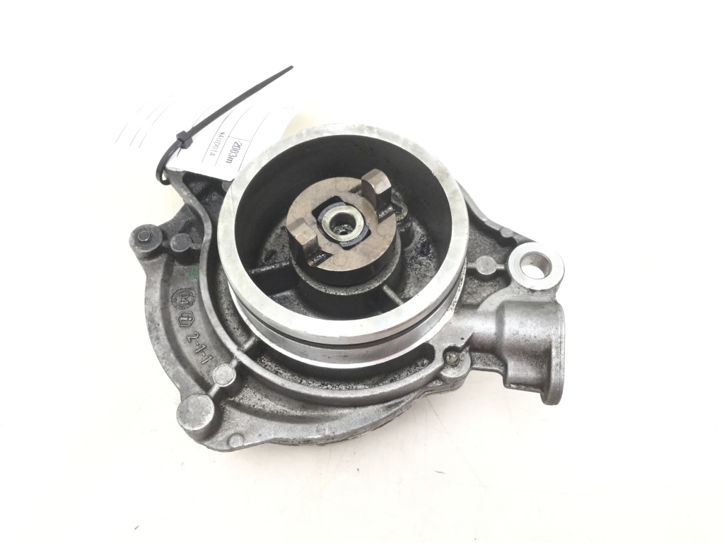 Used BMW X5 Vacuum pump 72832710B