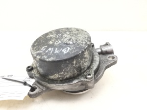 BMW X5 E53 (1999–2006) Vacuum pump 72832710B - 2