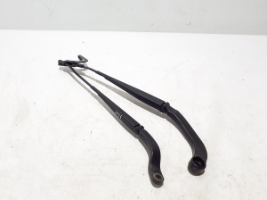 Dacia Spring (2021–2026) Windshield wiper arm 288810812R - 2