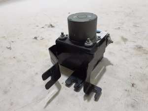 Dacia Spring (2021–2026) ABS unit 476609713R - 5