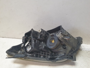 TOYOTA Avensis T25 (2003–2008) Scheinwerfer vorne - 2