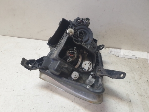 TOYOTA Avensis T25 (2003–2008) Scheinwerfer vorne - 3