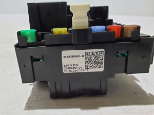 Dacia Spring (2021–2026) Drošinātāju kaste salonā 243228899R - 3