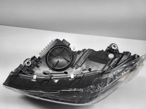 BMW X3 G01 (2017–2026) Esituli 8739641 - 3