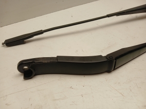 Mercedes Benz ML-Class 164 (2005–2011) Wischerarm vorne A1648200640 - 2