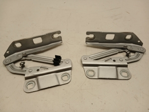 Mercedes Benz ML-Class 164 (2005–2011) Hood hinge A2518800228 - 3