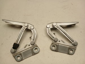 Mercedes Benz ML-Class 164 (2005–2011) Hood hinge A2518800228 - 4