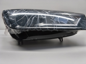 AUDI Q5 (2017–2026) Esituli 80A941006 - 2