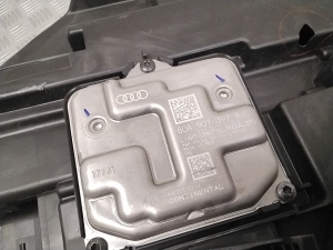 AUDI Q5 (2017–2026) Esituli 80A941005 - 3