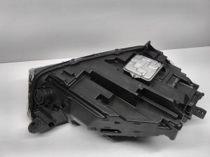 AUDI Q5 (2017–2026) Esituli 80A941005 - 3