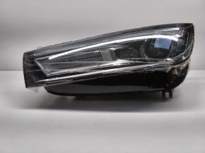 AUDI Q5 (2017–2026) Esituli 80A941005 - 4
