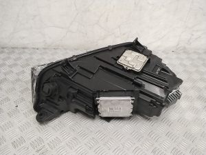 AUDI Q5 (2017–2026) Esituli 80A941033 - 5