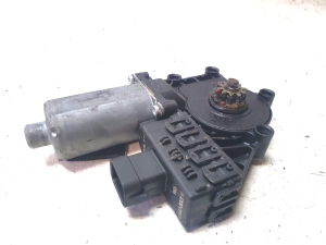 Fensterhebermotor vorne - 994886102
