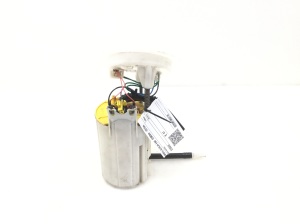 BMW 5 SERIES E60 (2003–2010) In-tank fuel pump 6765848 - 2