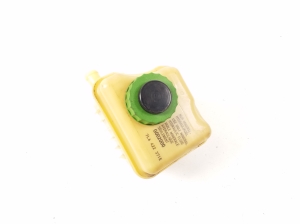 Ausgleichsbehälter Servolenkung - 7L6422371E