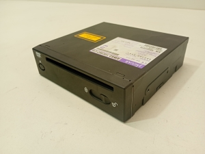Jaguar XF (2008–2016) Radio (head unit) aw8310e887cb - 4