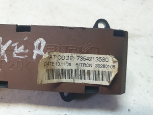 Peugeot Boxer III (2006–2026) Warnblinkschalter 7354213580 - 3