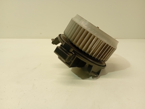   Heizungsgebläsemotor  - AV2727005381 