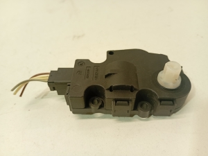 Jaguar XF (2008–2016) Salongi soojenduse klapi mootor 412650750 - 5